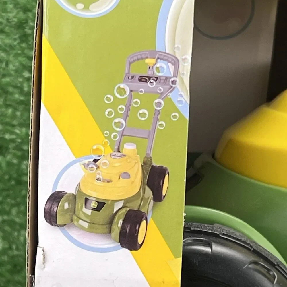 John Deere Bubble 'N' Go Lawn Mower Toy Bubble‎ Solution Toddler’s Holiday Gift